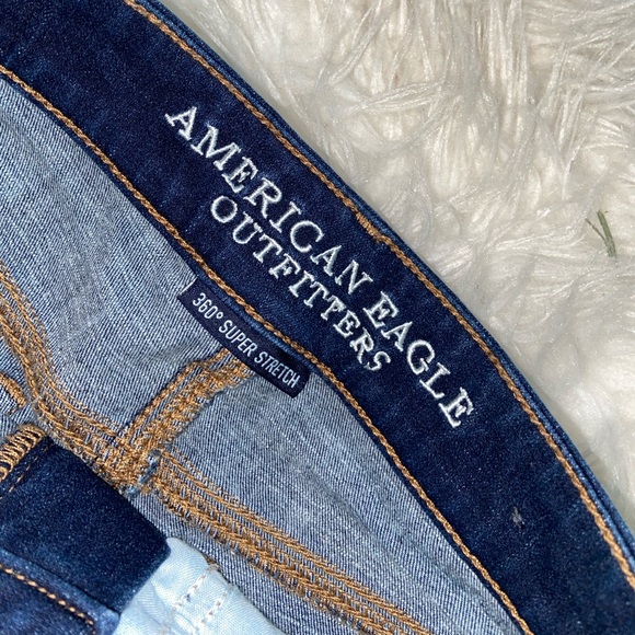 American Eagle high-rise jean shorts - Picture 4 of 5